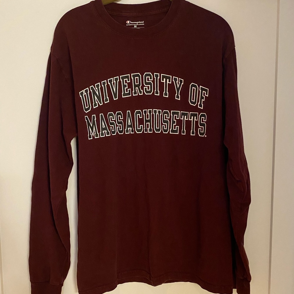 UMass Amherst Champion Long Sleeve T-shirt Maroon - Medium